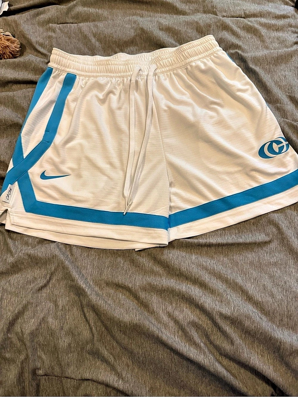 Nike x Caitlin Clark Crossover Dri-FIT 5" Basketball Shorts Large